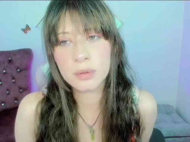 ZooeyBelair webcam