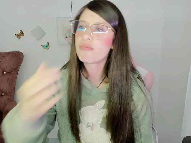ZooeyBelair webcam