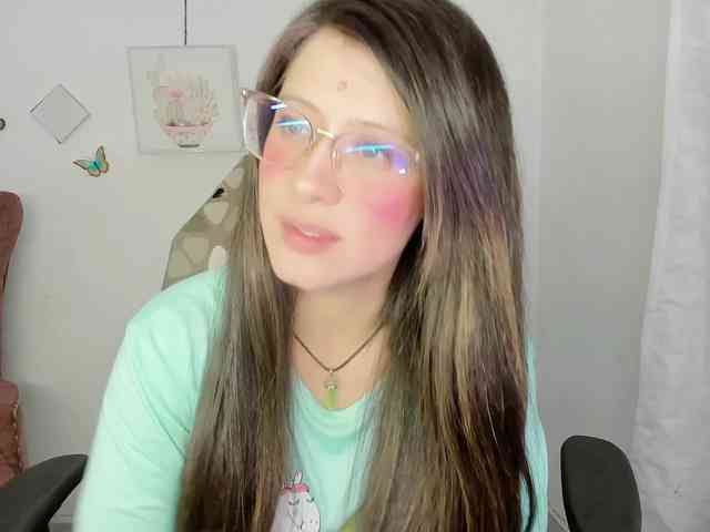 ZooeyBelair webcam