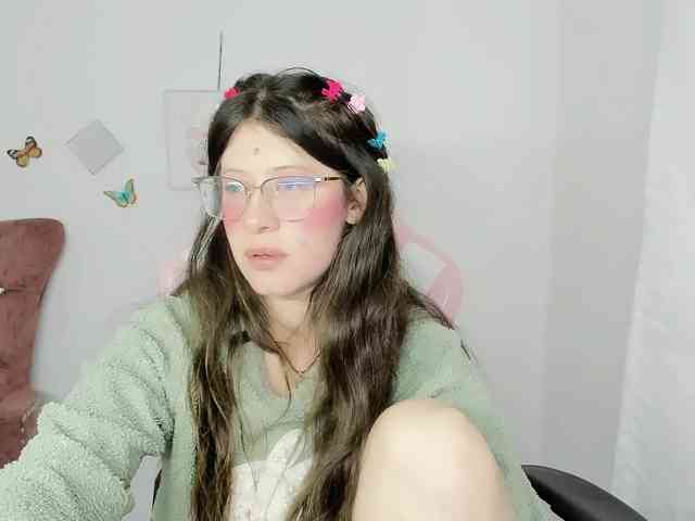 ZooeyBelair webcam