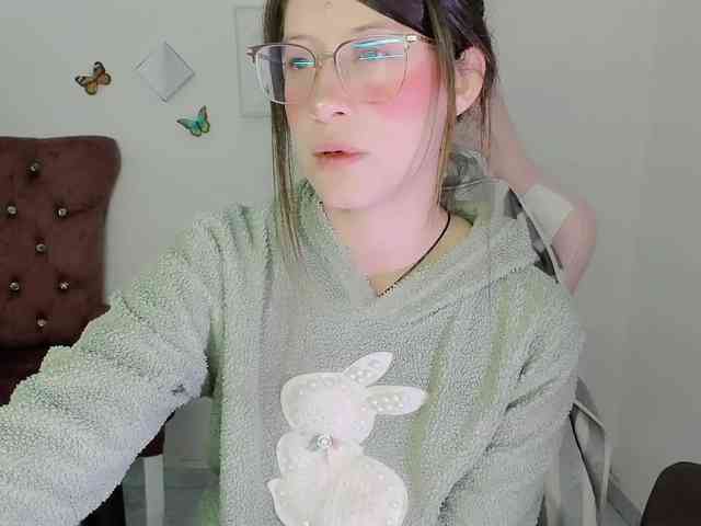 ZooeyBelair ZooeyBelair