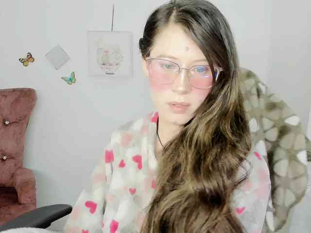 ZooeyBelair webcam