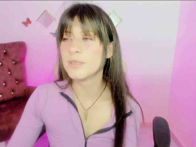 ZooeyBelair webcam