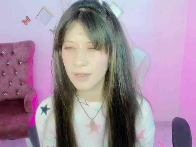 ZooeyBelair webcam