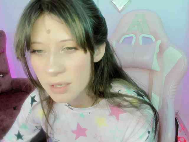 ZooeyBelair webcam