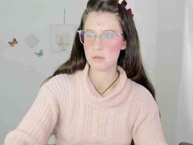 ZooeyBelair webcam