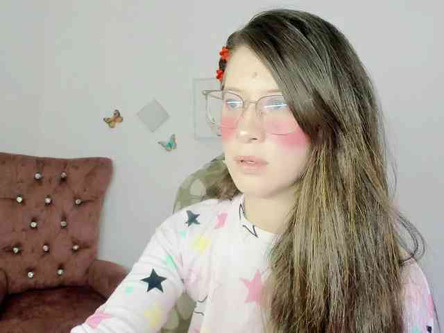 ZooeyBelair webcam