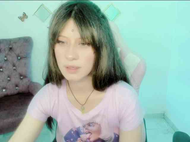 ZooeyBelair webcam