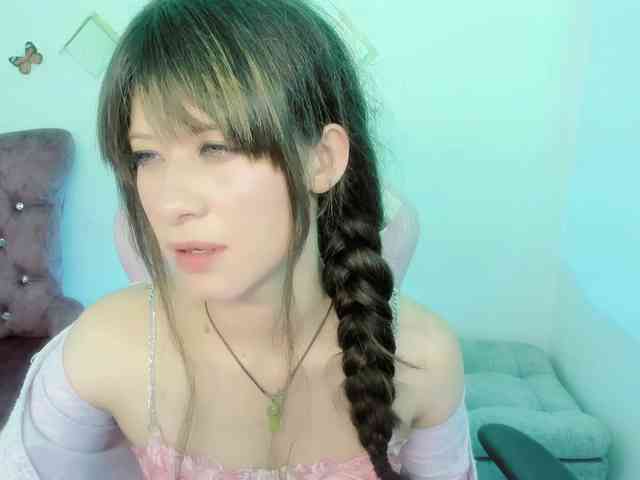ZooeyBelair webcam