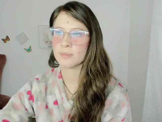 ZooeyBelair webcam