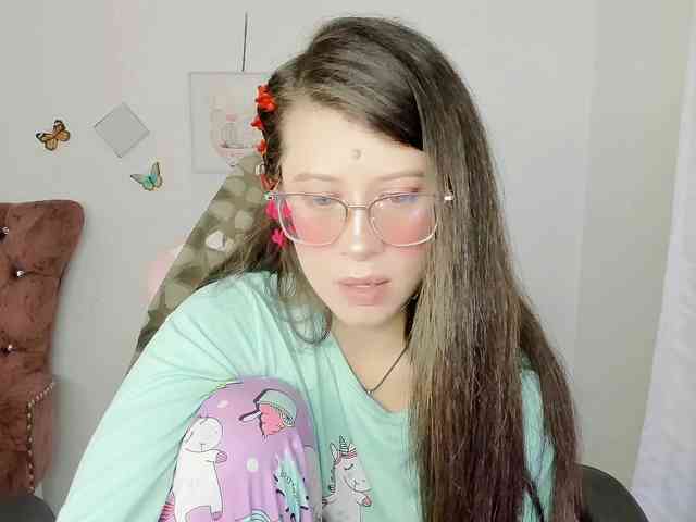 ZooeyBelair webcam