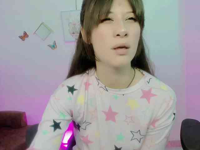ZooeyBelair webcam