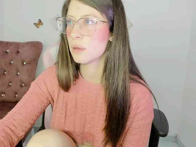 ZooeyBelair webcam