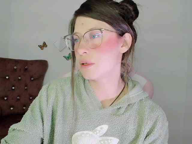 ZooeyBelair ZooeyBelair