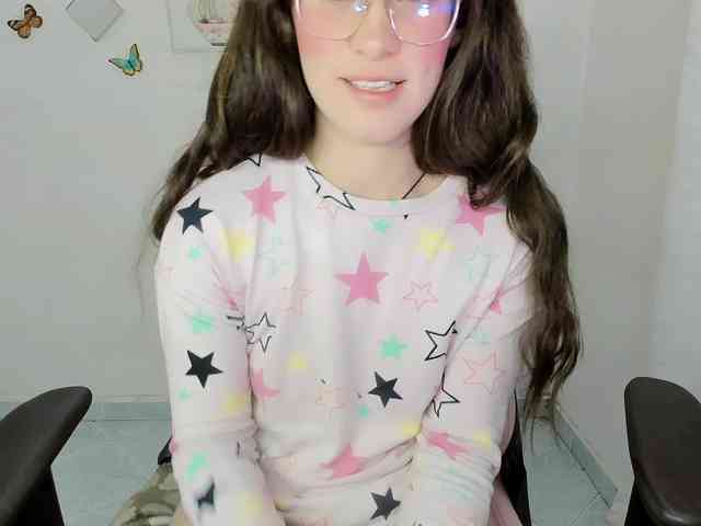 ZooeyBelair webcam
