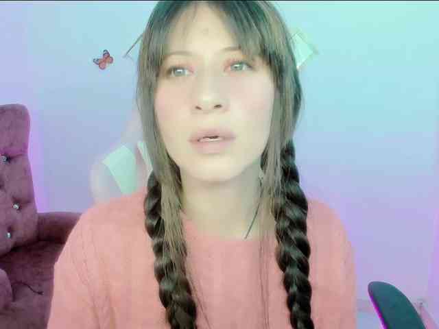 ZooeyBelair webcam