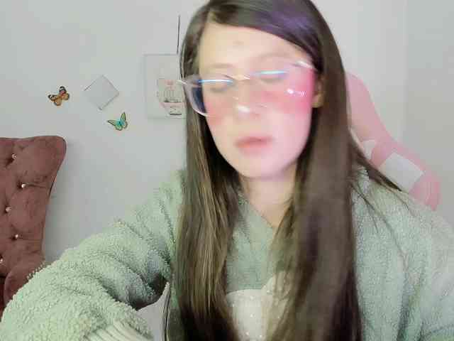 ZooeyBelair webcam