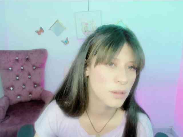 ZooeyBelair webcam