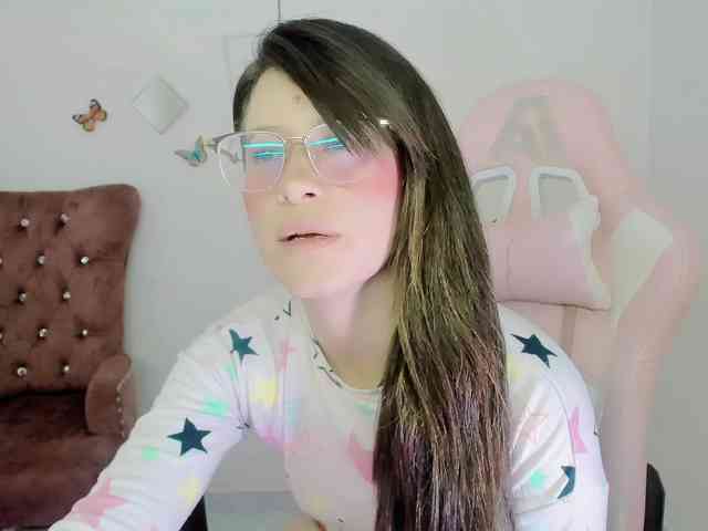 ZooeyBelair ZooeyBelair