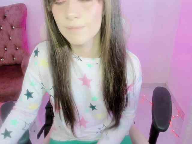 ZooeyBelair webcam