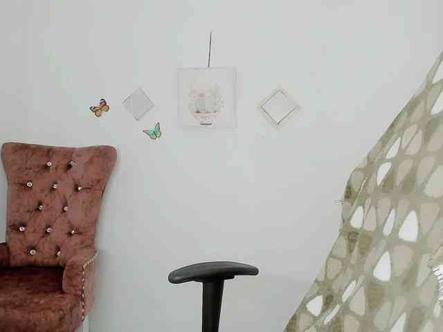 ZooeyBelair ZooeyBelair