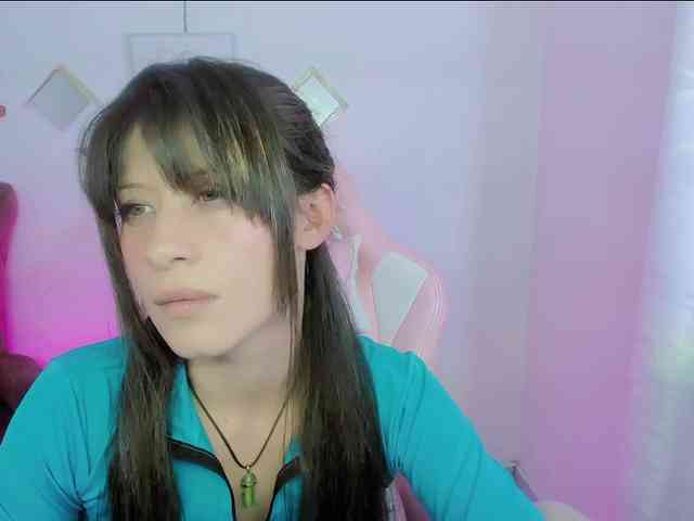 ZooeyBelair webcam