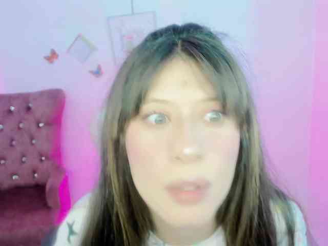 ZooeyBelair webcam