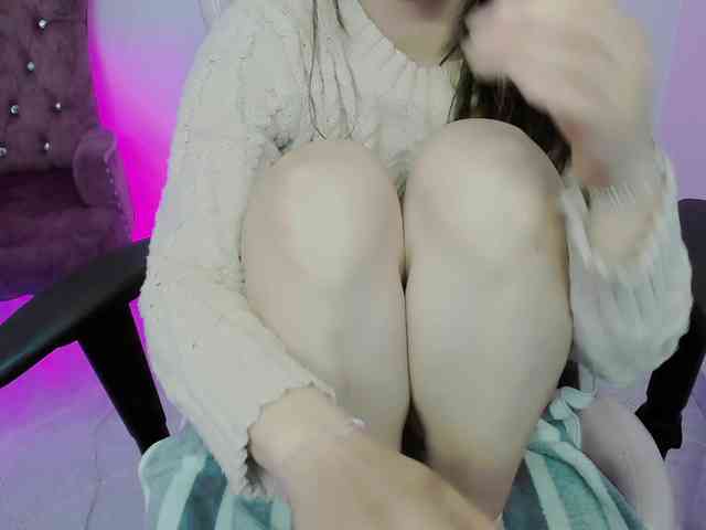 ZooeyBelair webcam