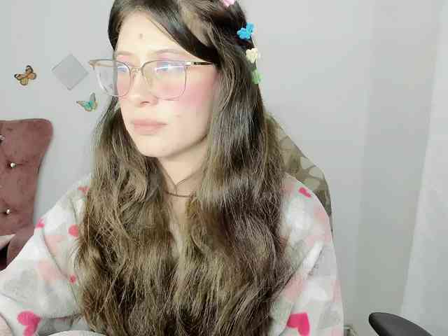 ZooeyBelair webcam