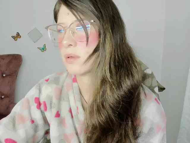 ZooeyBelair webcam