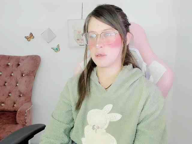 ZooeyBelair ZooeyBelair