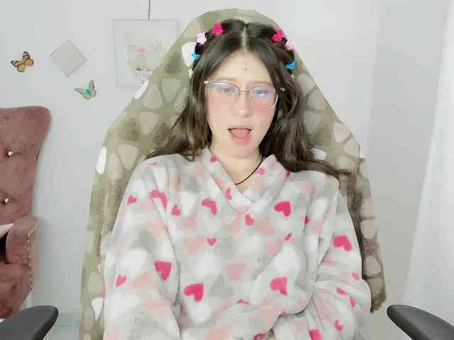 ZooeyBelair webcam