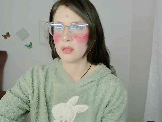 ZooeyBelair webcam