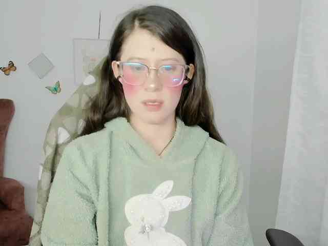 ZooeyBelair webcam