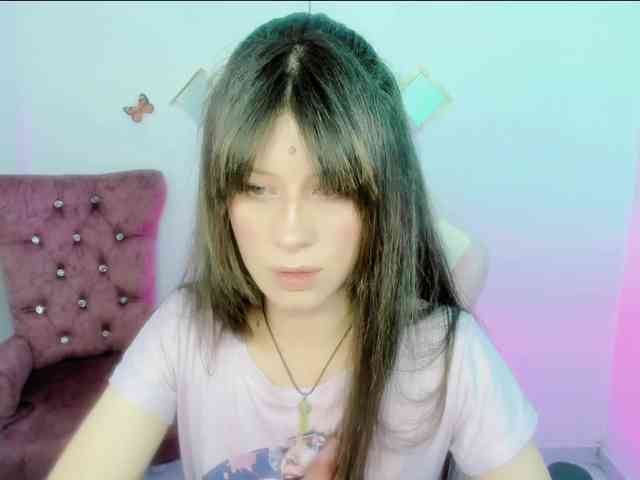 ZooeyBelair webcam