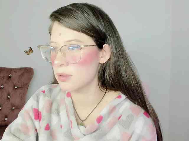 ZooeyBelair webcam