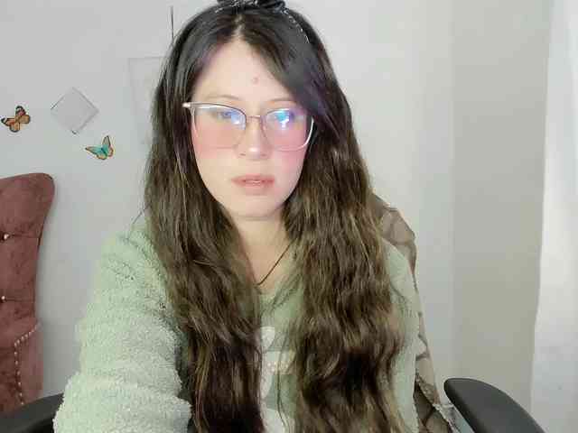 ZooeyBelair webcam
