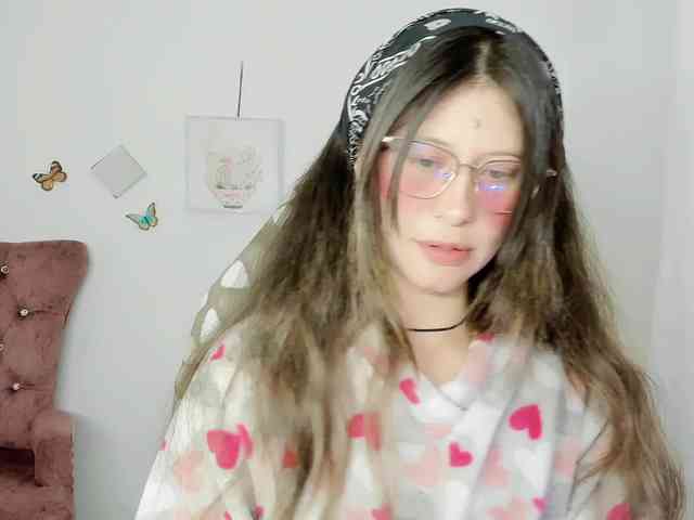 ZooeyBelair webcam