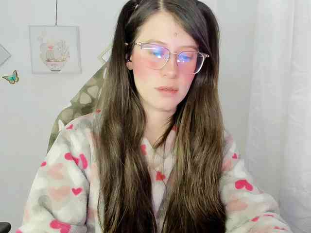 ZooeyBelair webcam