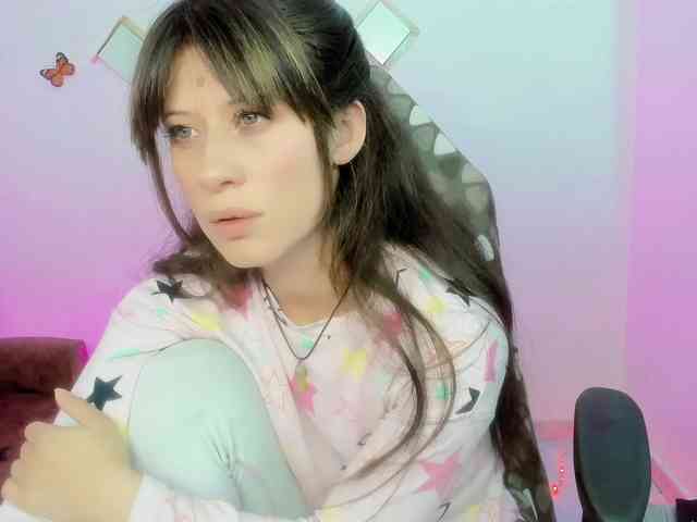 ZooeyBelair webcam