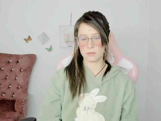 ZooeyBelair ZooeyBelair