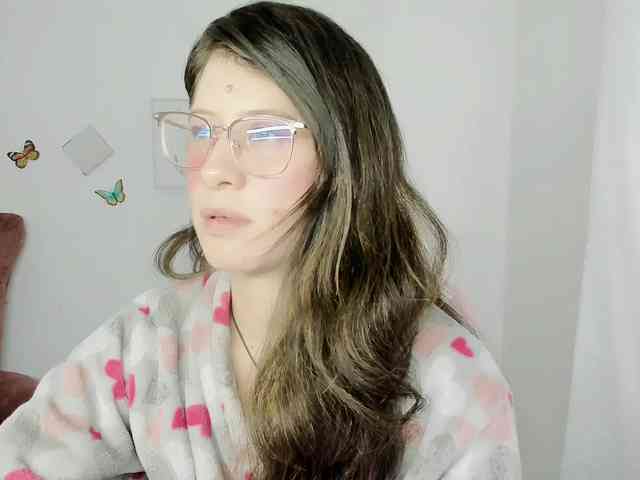 ZooeyBelair webcam