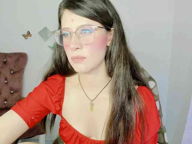 ZooeyBelair webcam