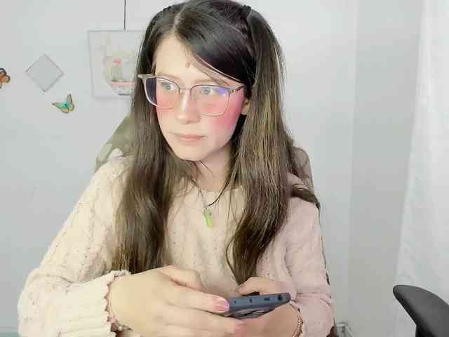 ZooeyBelair webcam