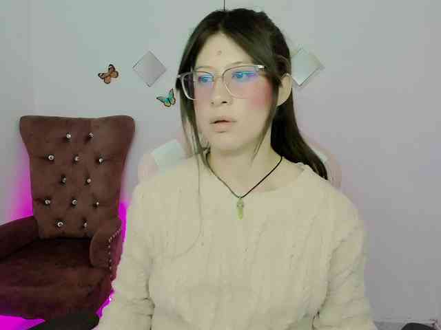 ZooeyBelair webcam