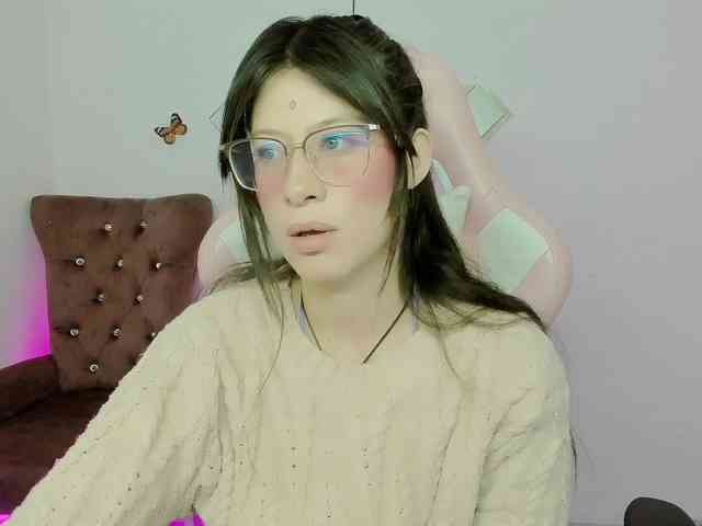 ZooeyBelair webcam