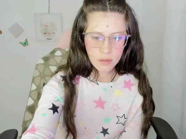 ZooeyBelair webcam