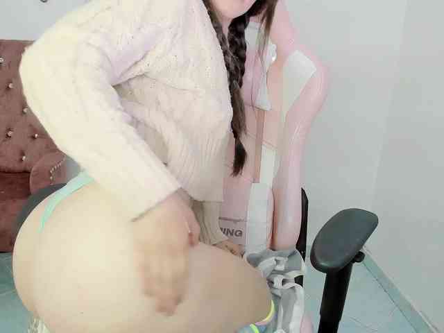 ZooeyBelair ZooeyBelair