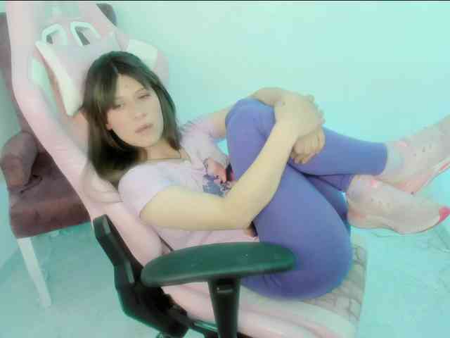 ZooeyBelair webcam