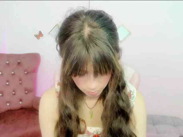 ZooeyBelair webcam
